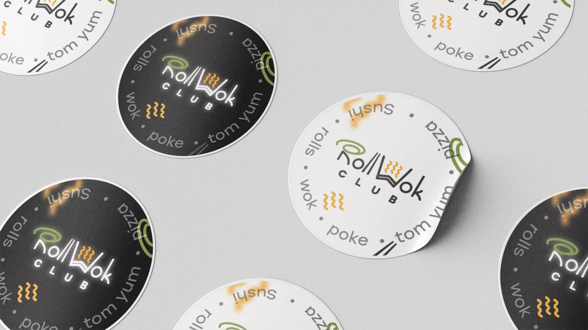 Разработка наклеек для суши-бара «Roll Wok Club» в Новотроицке