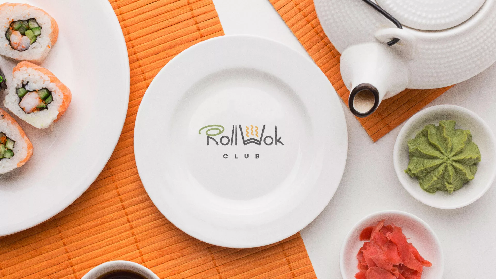 Разработка логотипа и фирменного стиля в Новотроицке для суши-бара «Roll Wok Club» Разработка логотипа и фирменного стиля в Новотроицке для суши-бара «Roll Wok Club»